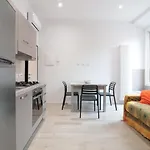 Moon Apartman *