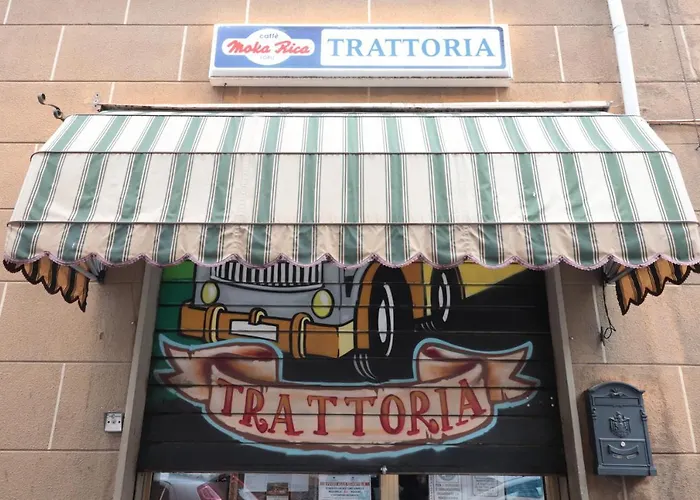 Moon * بولونيا