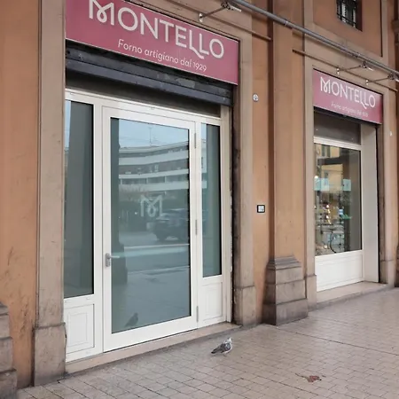 Moon Apartment Bologna