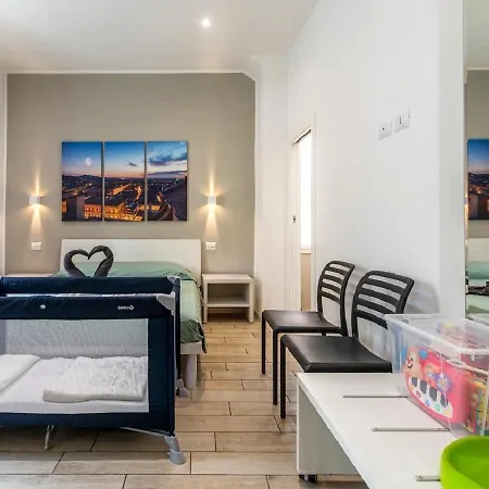 Moon Apartment *